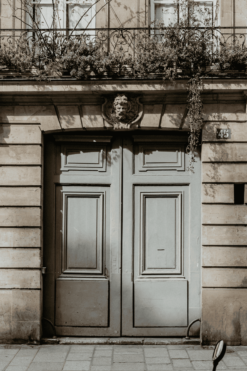 Double doors in Paris, France