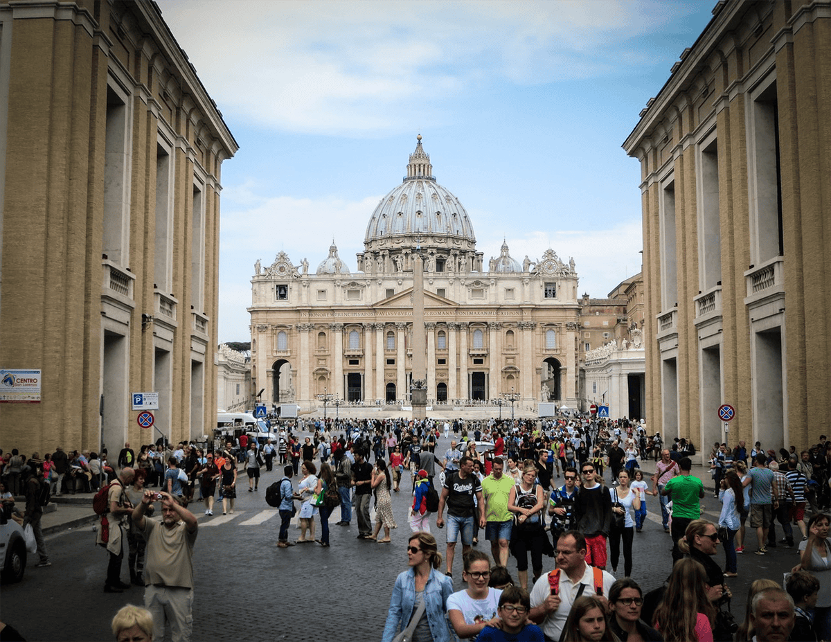 What To Wear In Rome For Men In The Summer SMILES ON ARRIVAL